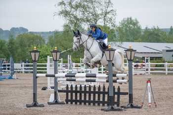 Lisa Jones flies to victory in the Equissage Pulse Senior British Novice Second Round at Willow Banks Equestrian Centre